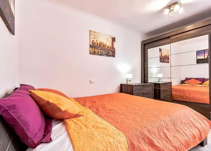 Parque De Americas Playa de las Americas (Tenerife)